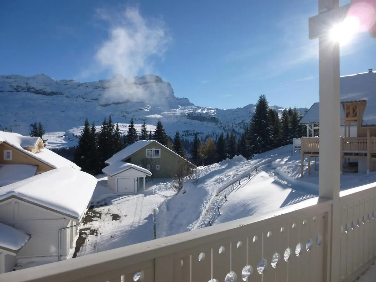 Chalet Spacieux Avec Poele A Bois, Wifi Gratuit, Terrasse, Garage Et Proche Des Pistes - Fr-1-425-122 Flaine