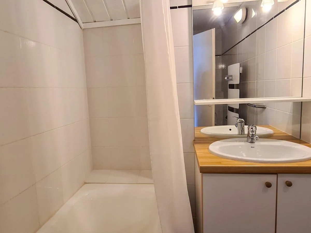 Chalet Spacieux Avec Poele A Bois, Wifi Gratuit, Terrasse, Garage Et Proche Des Pistes - Fr-1-425-122 Flaine