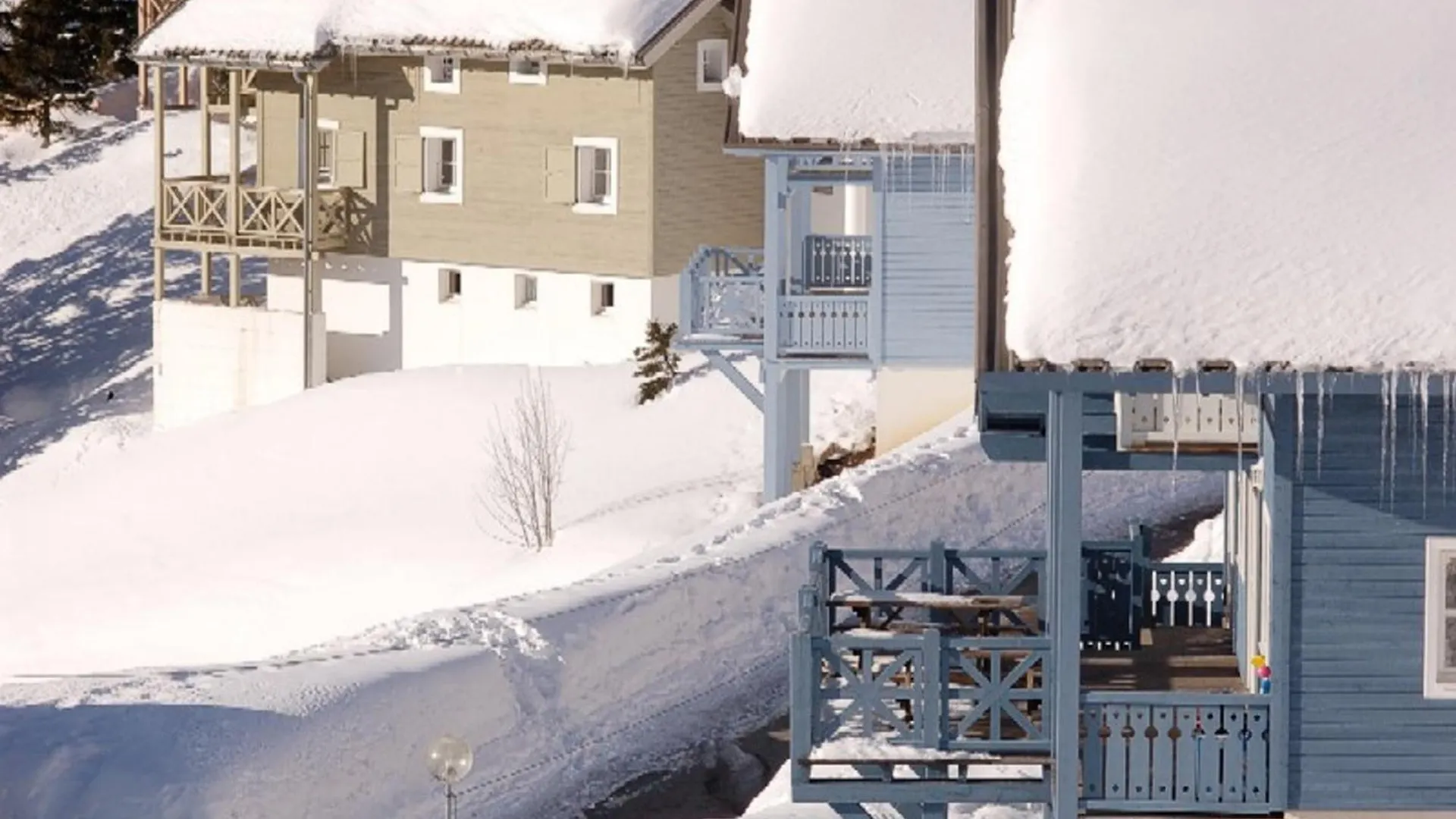 Chalet Spacieux Avec Poele A Bois, Wifi Gratuit, Terrasse, Garage Et Proche Des Pistes - Fr-1-425-122 Flaine 0*,  France